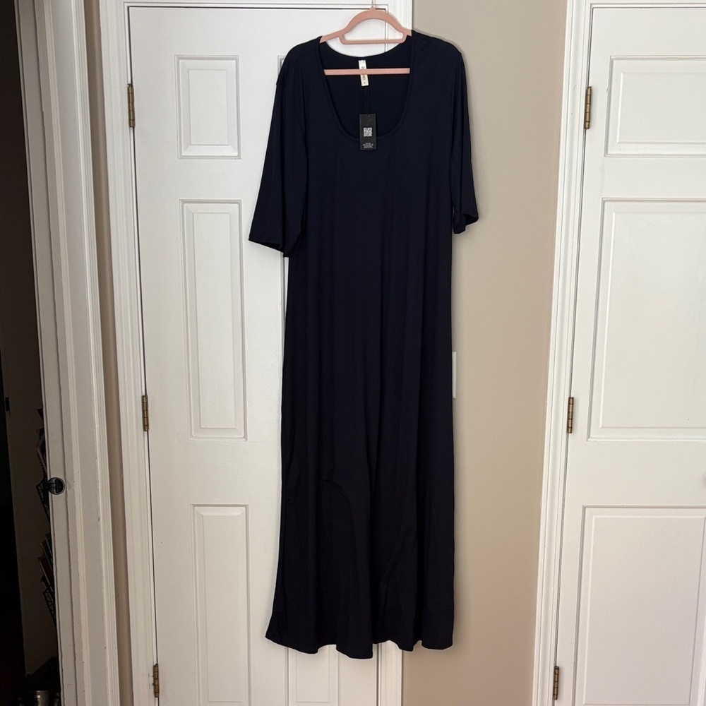 Elegant navy blue Maxi Dress